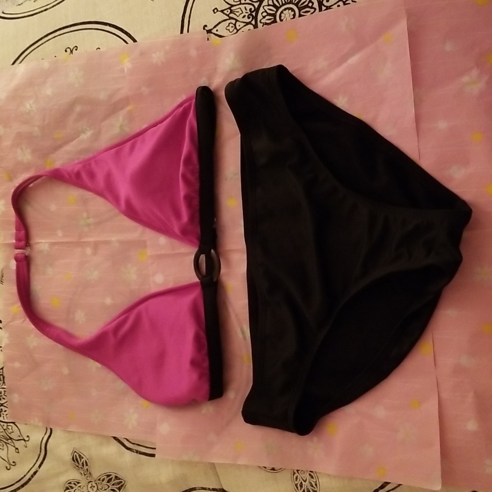👙PINK AND BLACK BIKINI 👙